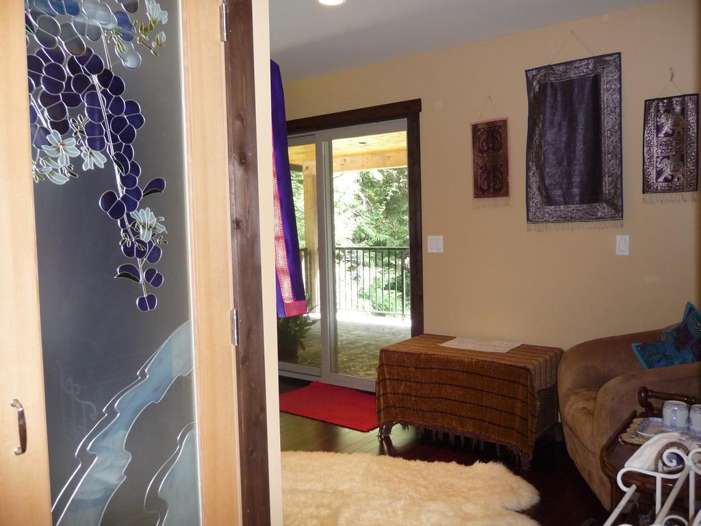 Davis Brook Retreat Bed & Breakfast ซีเชลท์ ภายนอก รูปภาพ