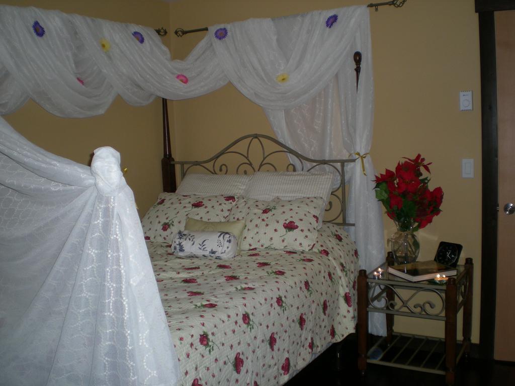 Davis Brook Retreat Bed & Breakfast ซีเชลท์ ภายนอก รูปภาพ
