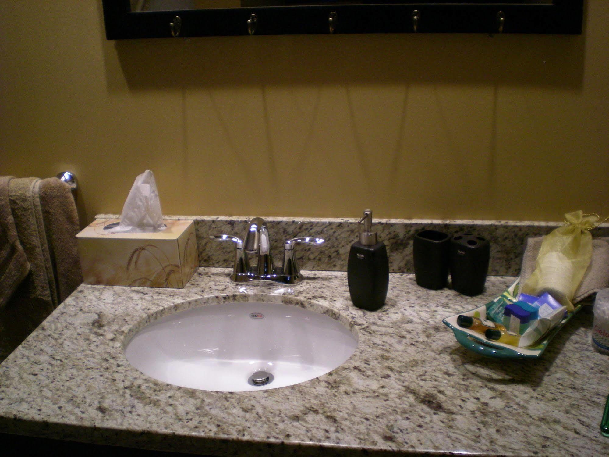 Davis Brook Retreat Bed & Breakfast ซีเชลท์ ภายนอก รูปภาพ