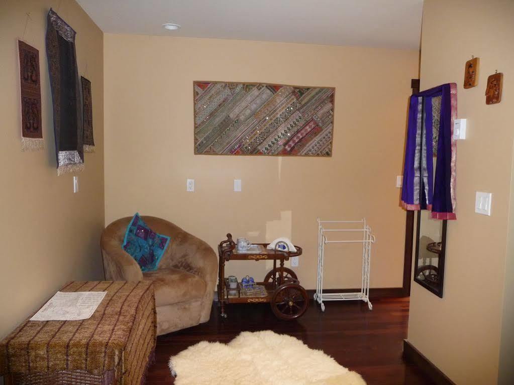 Davis Brook Retreat Bed & Breakfast ซีเชลท์ ภายนอก รูปภาพ